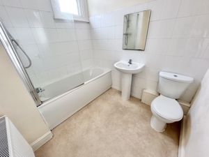 Photo 18- click for photo gallery